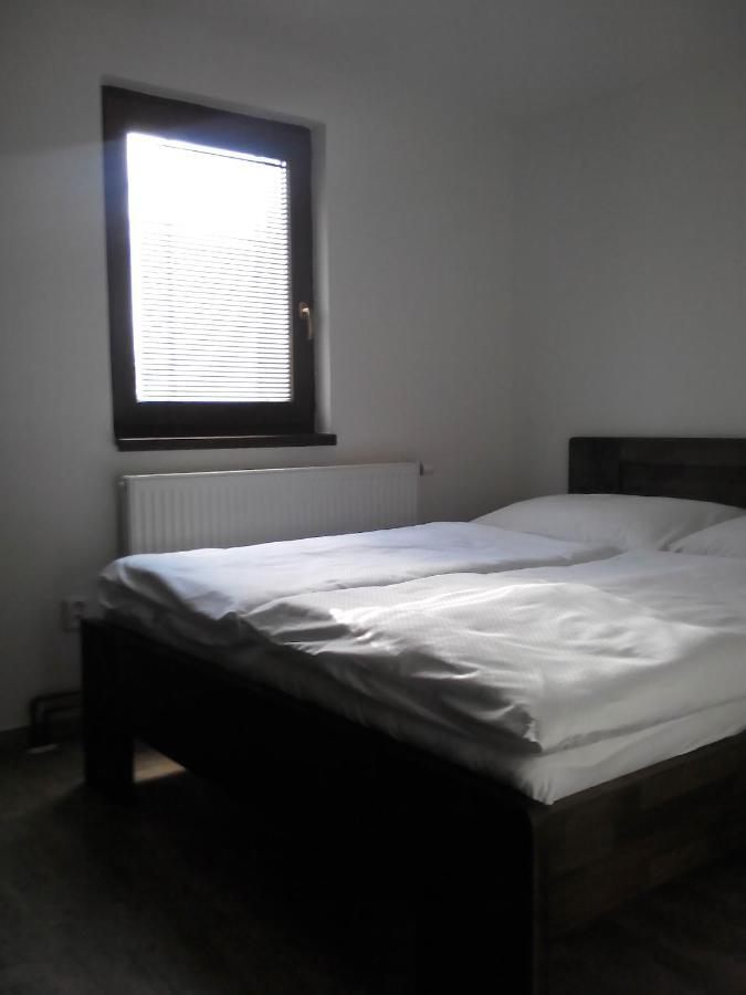 Vinny Sklipek Na Spojovaci Mutěnice Buitenkant foto